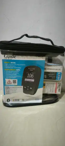 Accu-Chek Guide Pack (Meter + Strip 25S + Pen + Lancet 24S) Hrga NEGO