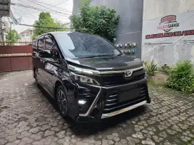 Toyota voxy 2017 CASH low KM