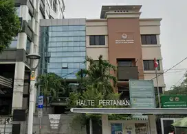 Gedung 4 Lantai di Salemba Raya, Hanya 15 Menit ke Tol Cempaka Putih