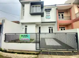 Dijual cepat Hunian 2 lantai 3 kamar di Buahbatu dekat akses Tol