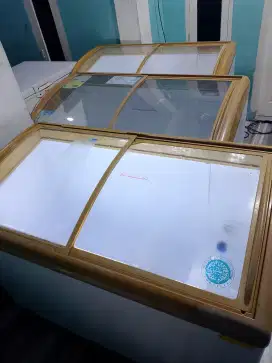 plizer sleding kaca kapasitas 330L cocok untuk prozen