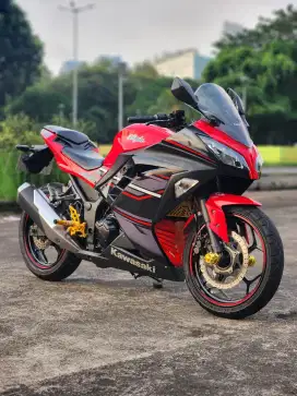 Kawasaki Ninja 250 FI ABS Merah