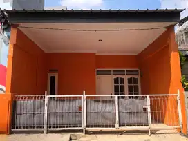 Dijual Rumah Kranggan permai 1 lantai depan plasa cibubur