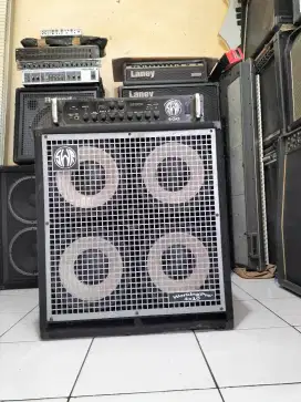 Ampli bas Head cabinet SWR Working Pro 400