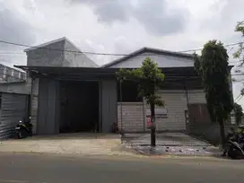 Sewa murah Gudang tengah kota semarang