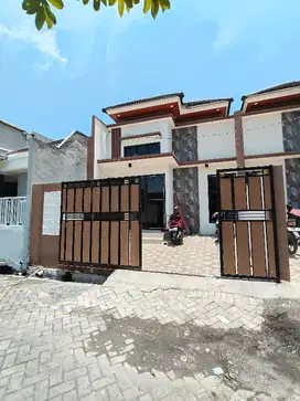 Rumah Cantik di Perum Bumi Wonorejo Asri Rungkut