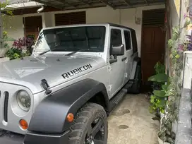 Jual Jeep Wrangler 3.8 Tahun 2011