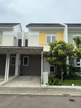 Disewakan rumah di kawasan elit Summarecon