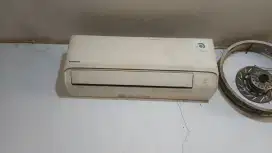 Menampung ac vekas