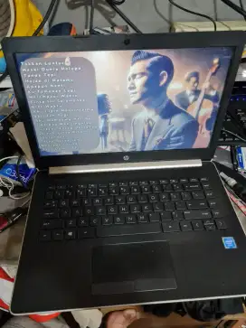 Laptop HP 14, Ibtel Celeron, 4GB. SSD 256GB Win10 Ori