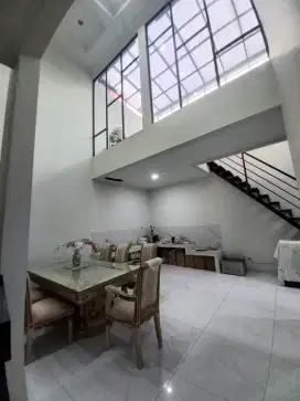 MURAH! JUAL CEPAT RUMAH LUX DI KOMPLEK SINGGASANA PRADANA BANDUNG
