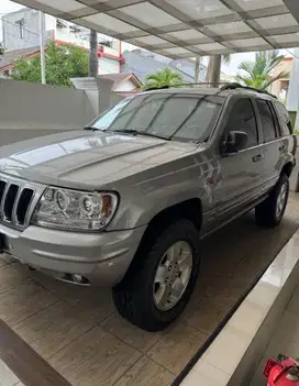 Jeep Cherokee 2002 Bensin