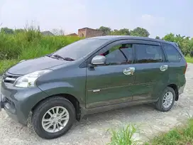 Daihatsu Xenia R 1.3 Deluxe MT Tahun 2013