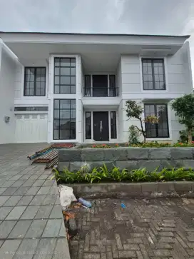 Dijual Rumah Baru 2 Lantai Citraland Intl Village LT 280 LB 400 SHM