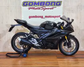 YAMAHA R15 V4 2022