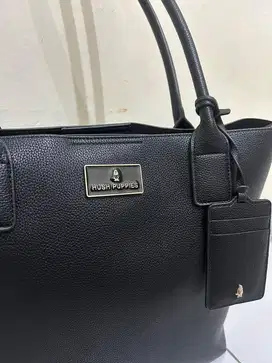 TAS HUSH PUPPIES LIKE NEW