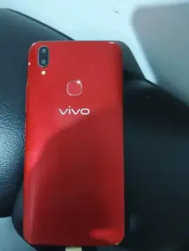 Dijual hp Vivo v9 bekas
