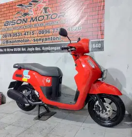 Seperti baru! YAMAHA FAZZIO 2024 AKHIR NEO HYBRID Pajak ON 125 luxury