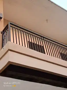 pagar balkon lantay.