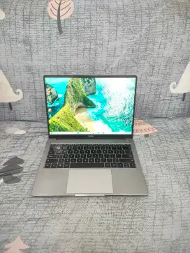 Laptop realme RMNB 1001 Core i3-1115G4 Ram 8/256 SSD Layar 14 2K