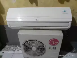 Di jual ac LG 0,5pk free pasang,  bergaransi.