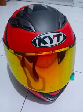 KYT Falcon 2 FR, ukuran M, dapat 3 visor (iridium Red, black, clear)