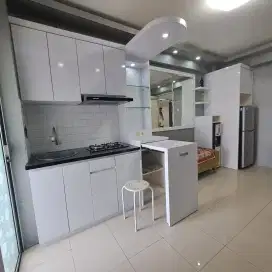 Jual cepat BU 2br seisinya Geranium Bassura City