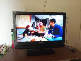 TV TOSHIBA 24INCH MASIH ANALOG