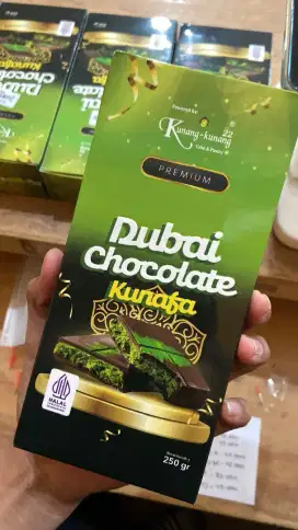 Coklat Dubai Kunafa