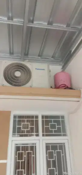 Service Ac,Mesin Cuci,Kulkas,Pompa Air dan Bongkar Pasang AC.