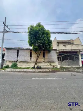 Rumah komersil hitung tanah di Embong Wungu  Lokasi di CBD Surabaya