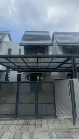 Disewakan Rumah Amesta living sudah ada AC