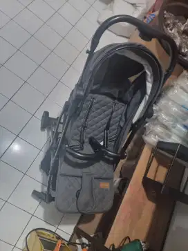 Stroller babydoes
