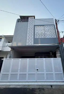 Rumah dalam komplek, full furnished ,siap huni modern minimalis.