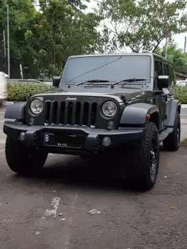 DiJUAL MOBIL JEEP WRANGLER