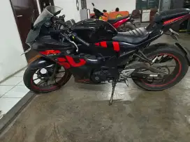 Suzuki GSX 150 R