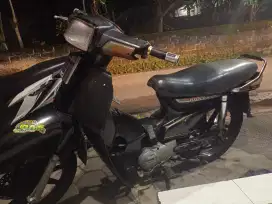 Jual salah satu Honda Astrea Star atau Vega R.
