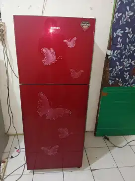 Di jual kulkas Sanken 2 pintu