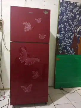 Di jual kulkas Sanken 2 pintu