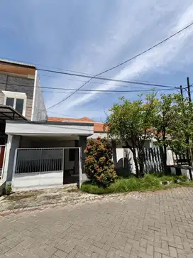 Dijual Rumah Rungkut Asri Utara dekat Transmart Rungkut