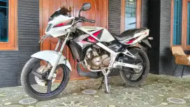 Kawasaki Ninja R Putih 2014 Istimewa Full Ori