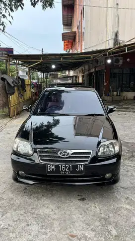 DIJUAL CEPAT MOBIL SECOND HYUNDAI 2012 (NEGO SAMPAI JADI)