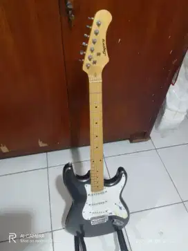 Guitar legacy stratocaster ori