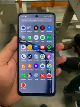 Realme C65 8+8/256