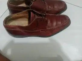 Jual sepatu kulit dewasa