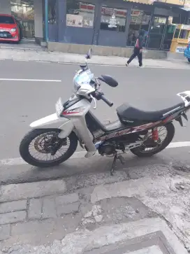 Yamaha F1zr 2001