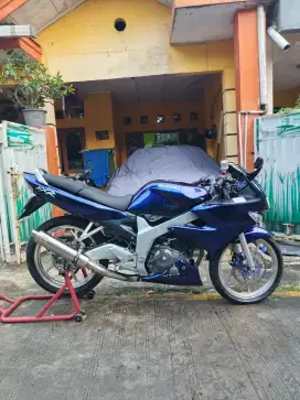 Suzuki FXR 150 Tahun 2002