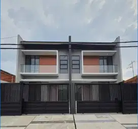 On Progress Rumah Kutisari Indah Baru Gress