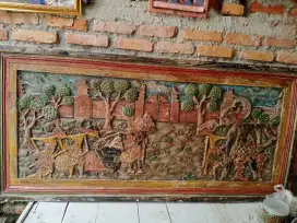 Pajangan dinding ukir kayu motif wayang