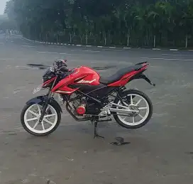 Cb 150R lengkap siap nongkrong